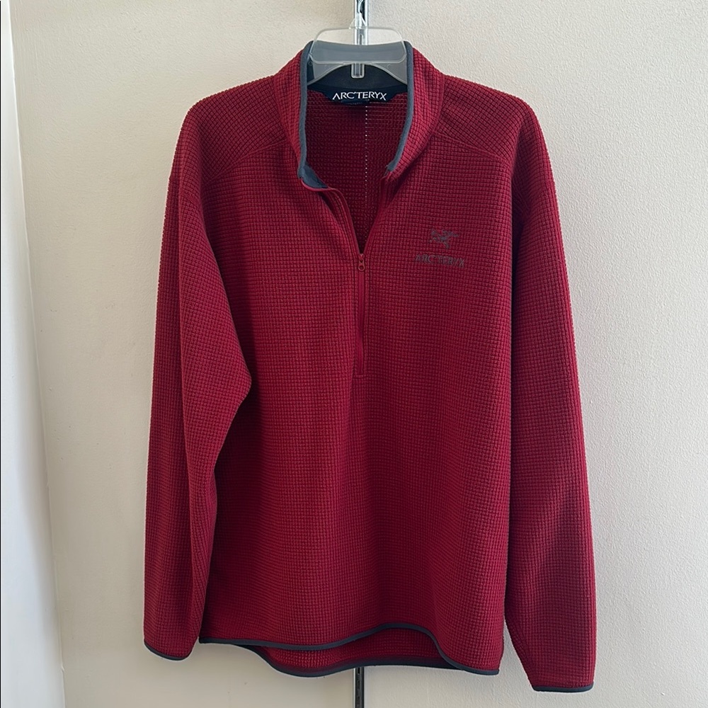 Arc'teryx Men's Red Sweater